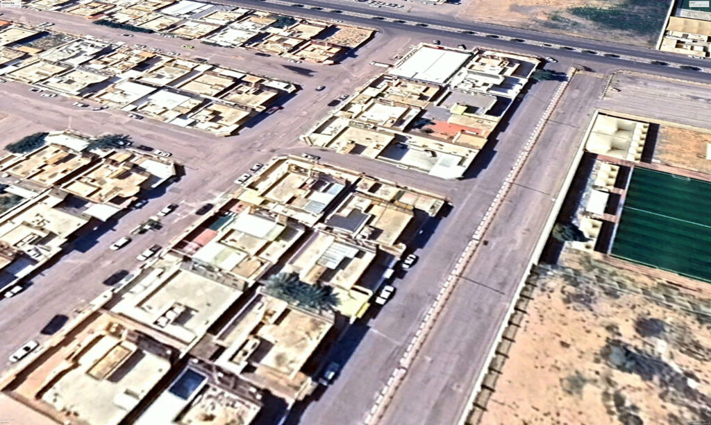 13-فـيلا بالـرس بمساحة 472.5 م² في مدينة الرس