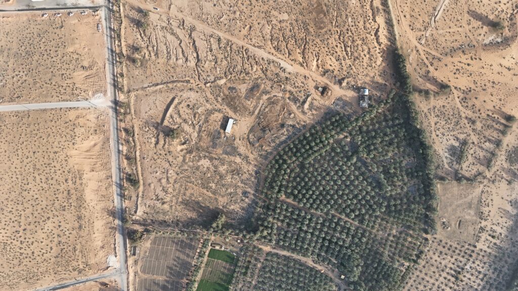 أرض زراعية 100216.43م2 بحي رواق الشرقي