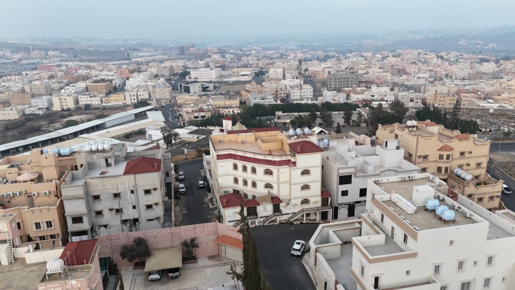 5- أرض سكنية فيلا – البديع