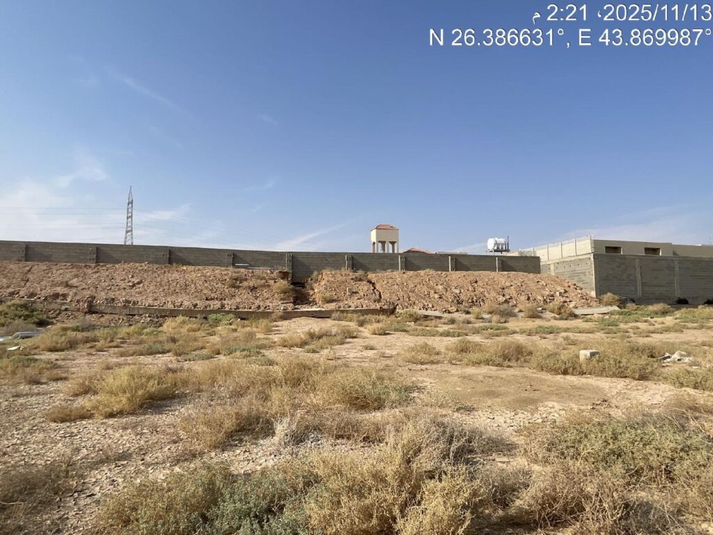 أرض سكنية 300.20م2 في الشقة بريدة بواجهة جنوبية