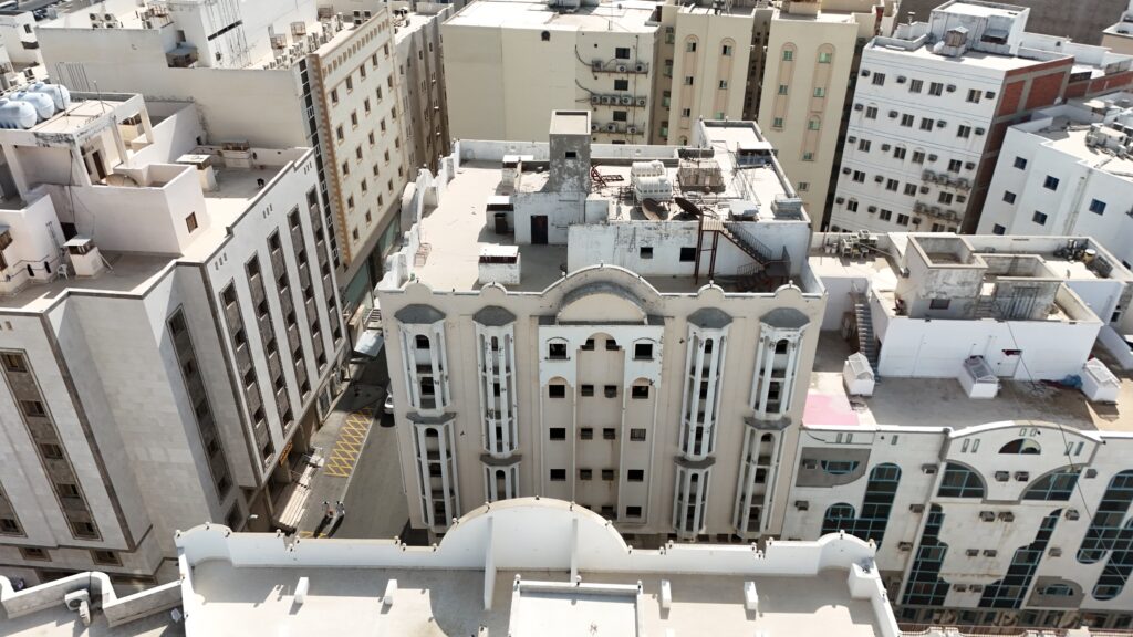 1- فندق – المسفلة