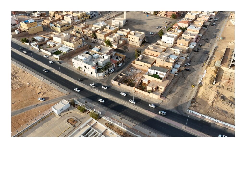 أرض تجارية سكنية