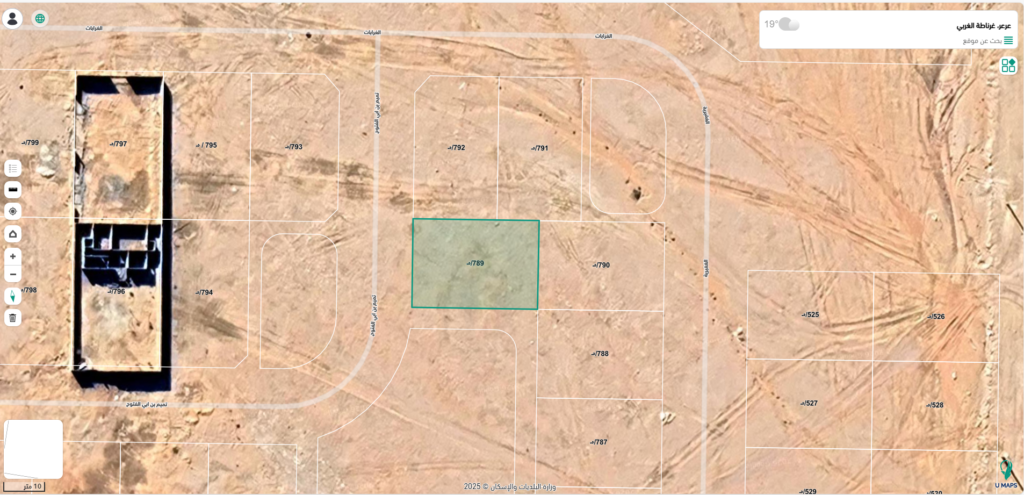 العقار عبارة عن أرض فضاء سكنية