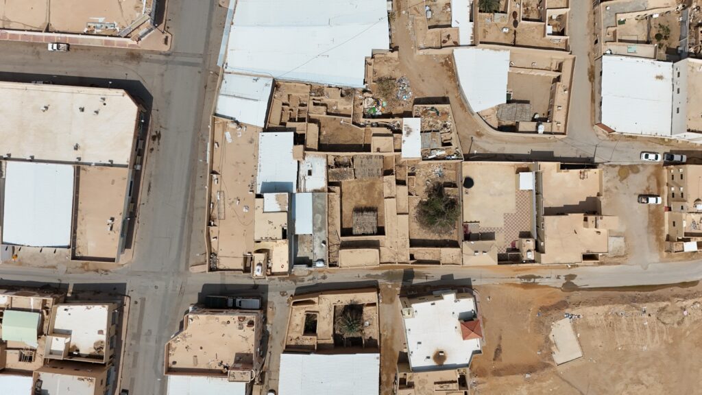 05 – بيت