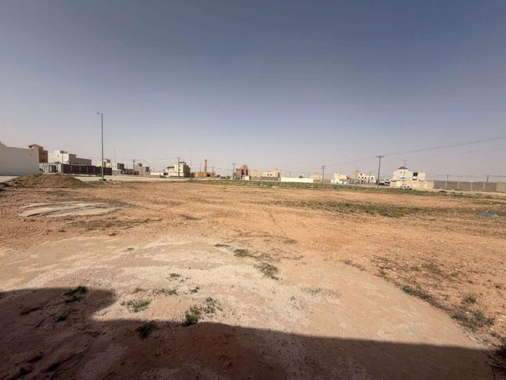 4- أرض سكنية بمساحة 625 م² في مدينة الزلفي