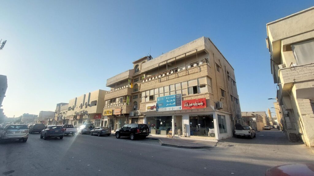 2- عمارة سكنية تجارية