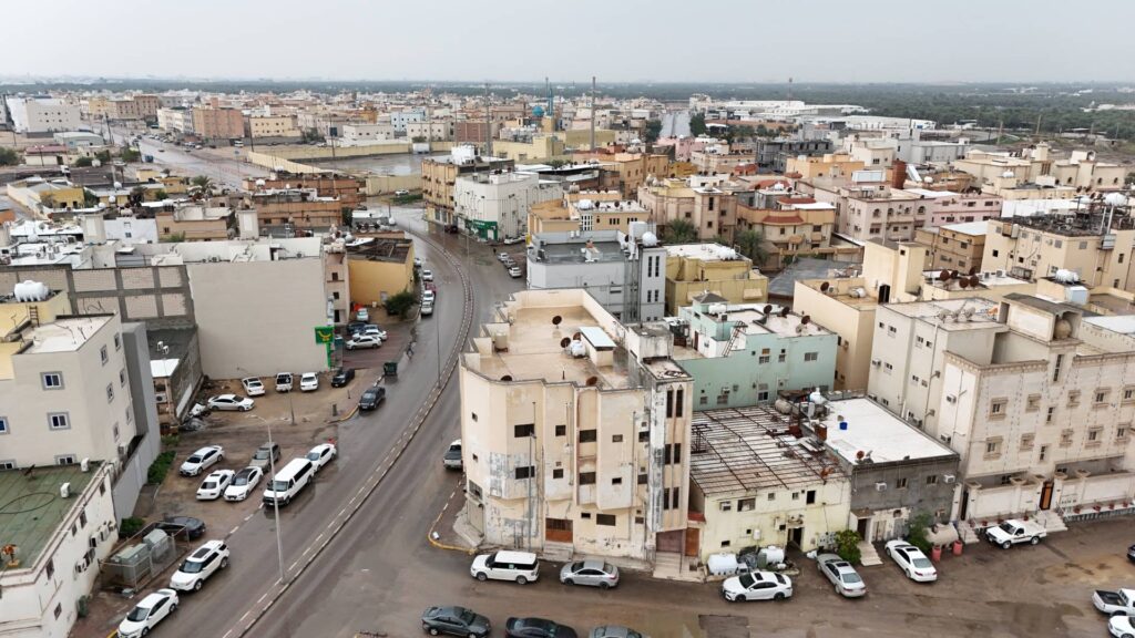 9- عمارة سكنية تجارية