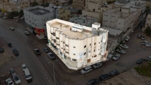 9- عمارة سكنية تجارية