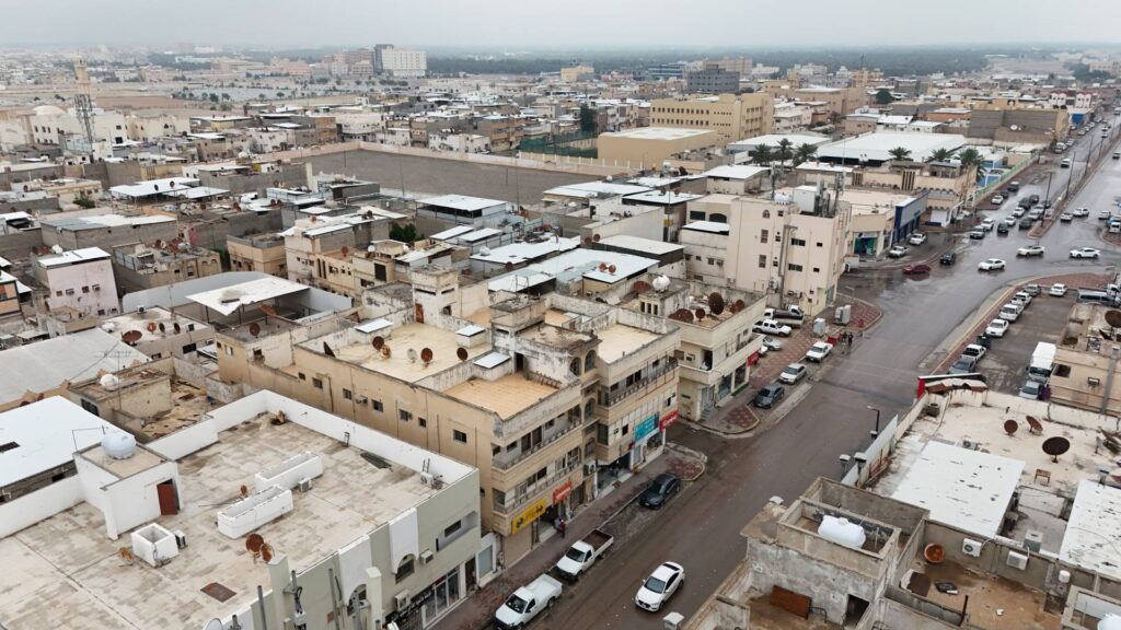2- عمارة سكنية تجارية