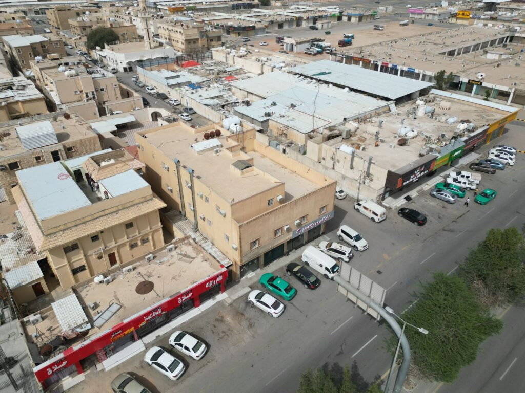 1-عمارة تجارية سكنية بحي النسيم الغربي بمساحة 699 م² في مدينة الرياض