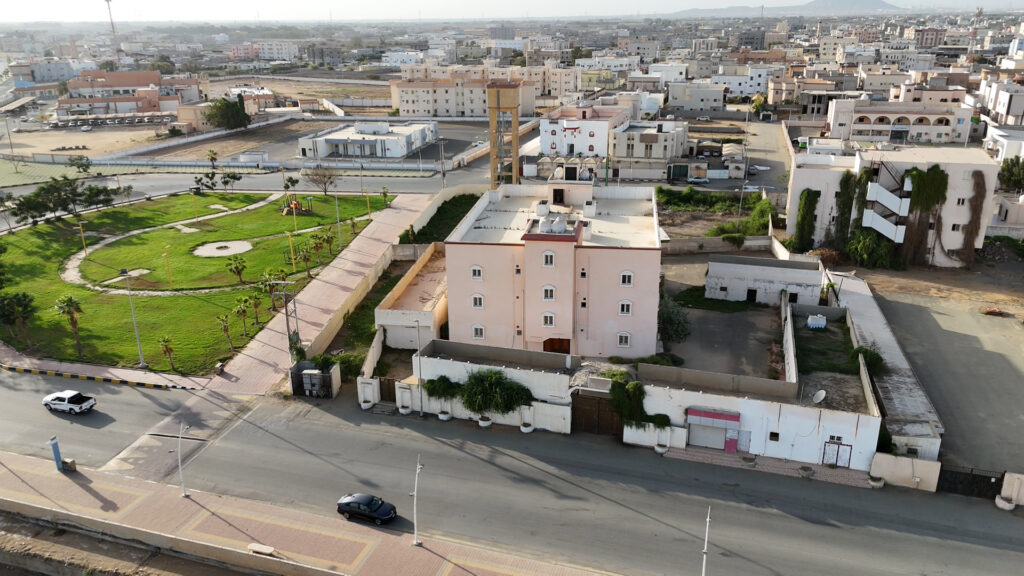 1- عمارة سكنية بحي الخالدية / ضمد – بمساحة 3074 م²