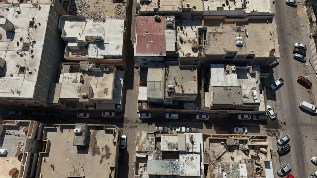 9-عمارة سكنية بحي ( العدامة – الدمام ) بمساحة 325,22 م