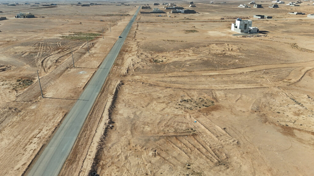 10-أرض سكنية بحي غرناطة الشرقي