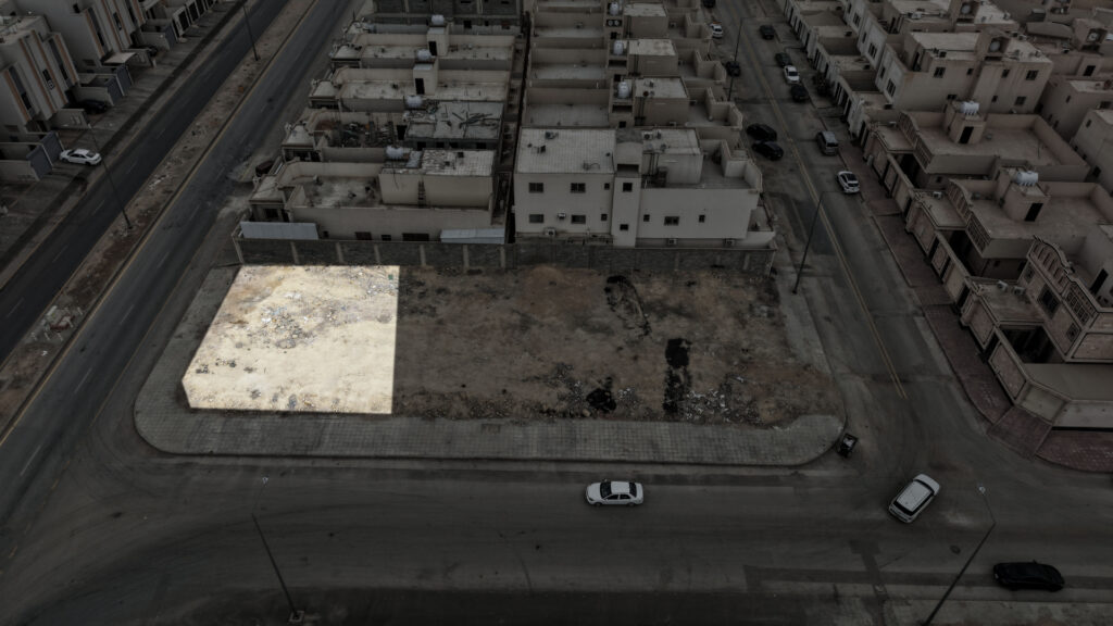 4-أرض سكنية رقم 783/1 حي طيبة