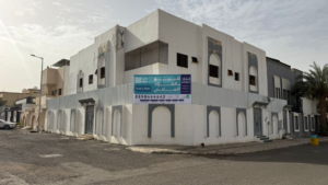 1-عمارة سكنية بحي النهضة بمساحة 440.87 م² في مدينة تبوك