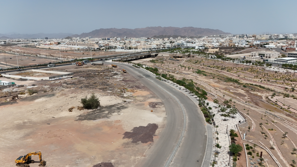 4-أرض سكنية بمساحة 13930 م² في المدينة المنورة