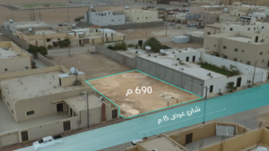 1-أرض سكنية 690م2 في ملهم