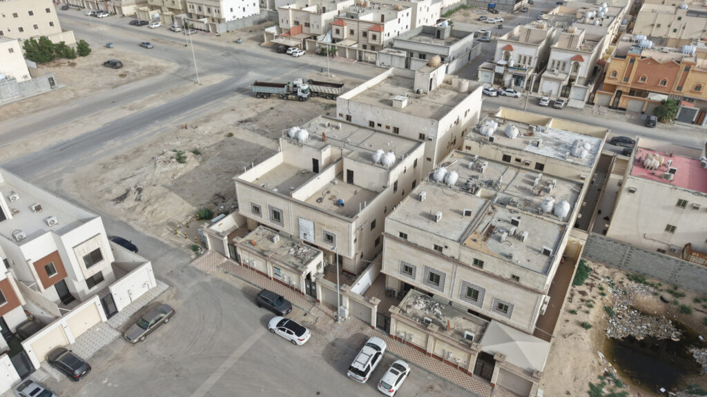 10-فيلا سكنية بحي ضاحية الملك فهد