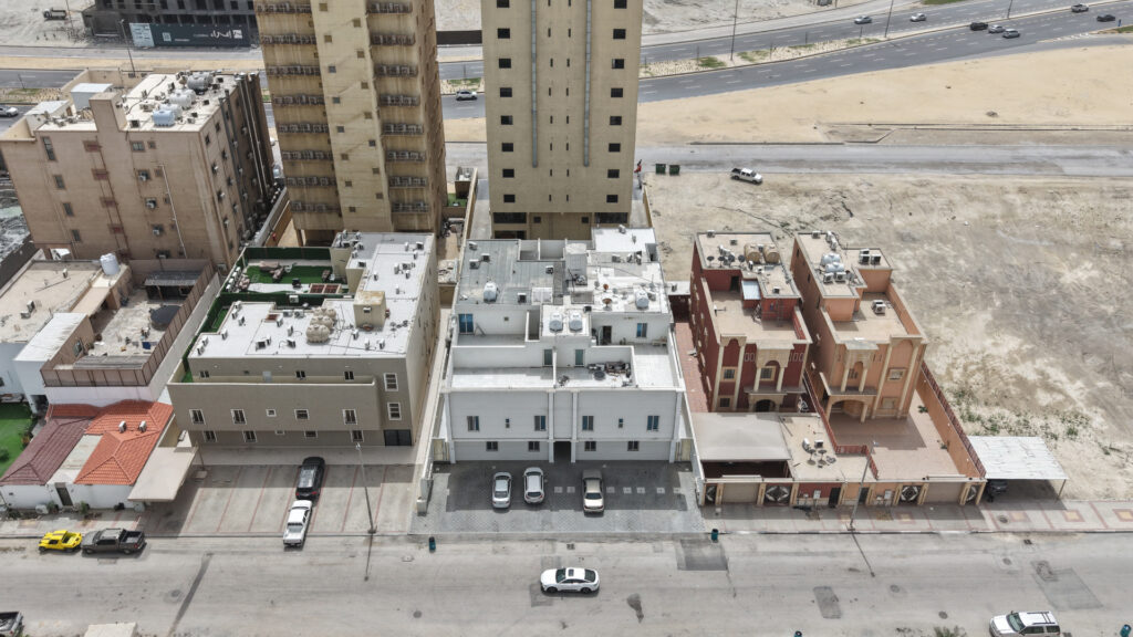 11-شقة سكنية بحي التحلية