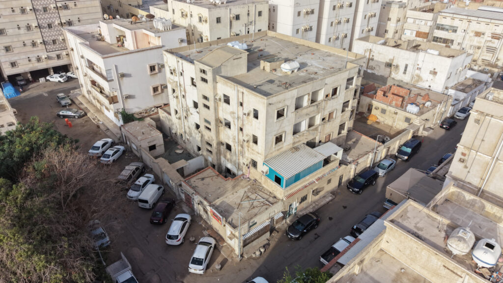 6-عمارة بحي الثغر