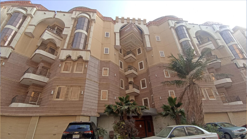 12-عمارتين متصلة بحي الورود
