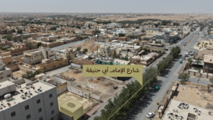 3-أرض تجارية مسورة – البديعة