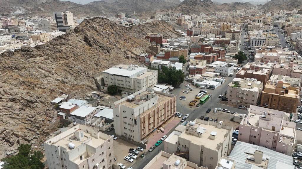 1-عمارة سكنية