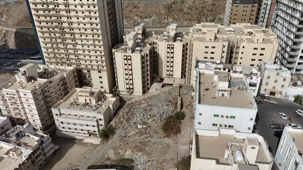 8-أرض سكنية بحي اجياد ريع بخش