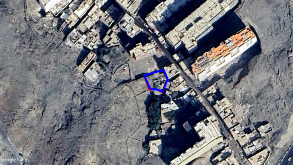 7-أرض فضاء