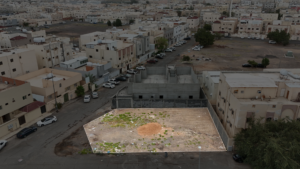 5-أرض سكنية بحي العزيزية بمساحة 607.8 م² في المدينة المنورة