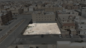 1-أرض سكنية تجارية في ظهرة لبن بمساحة 1200 م² في مدينة الرياض