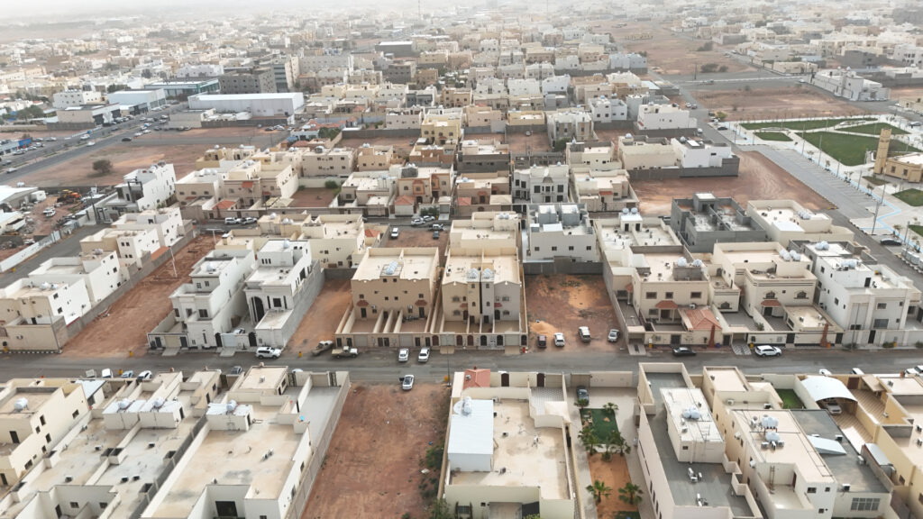 4-فيلا دورين معزولات في حي الرصف بمدينة حائل
