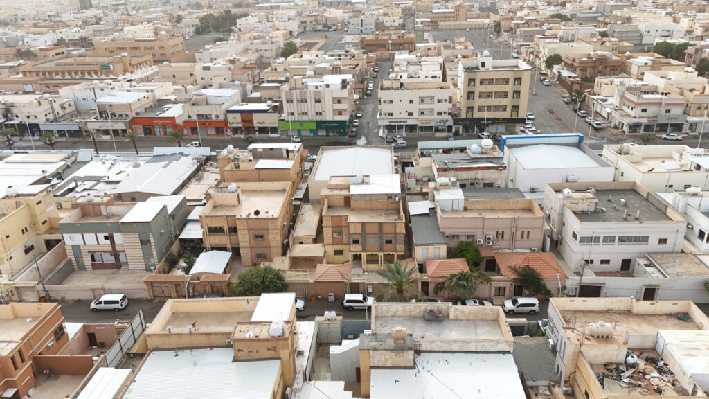 6-فيلا دورين في حي المطار القديم بحائل