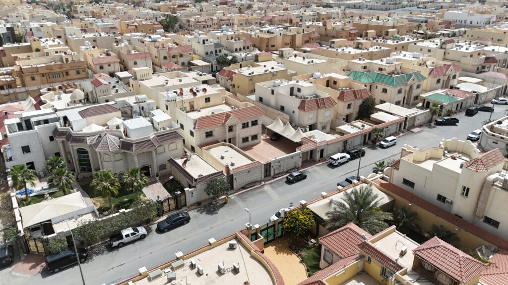 4-فيلا سكنية بحي إشبيلية
