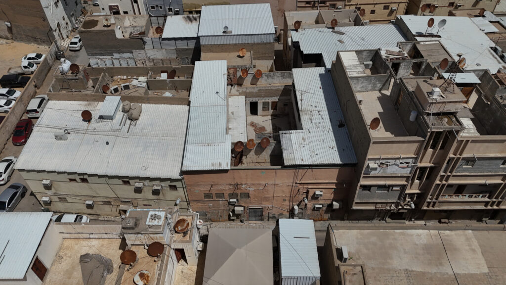 4-بيت شعبي