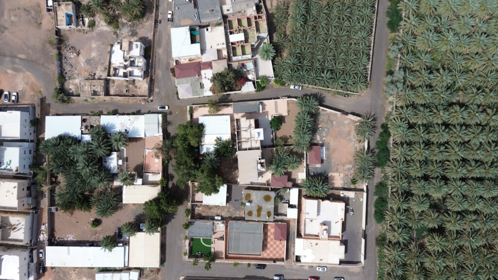 13-فيلا سكنية – بطحاء الشنيبلية بالعيون