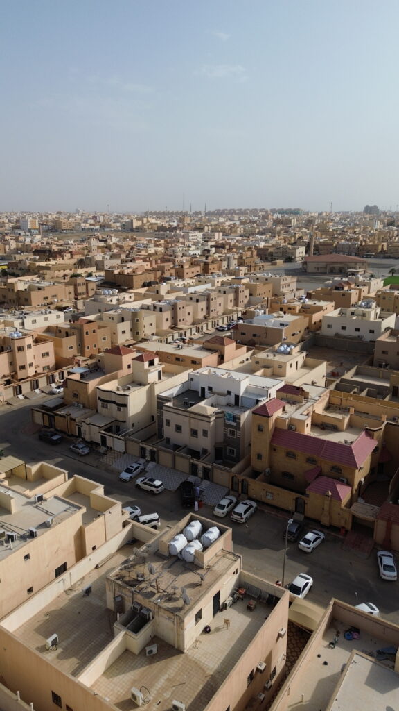 12- فيلا سكنية بحي الورود بمساحة 262.5 م² في مدينة بريدة