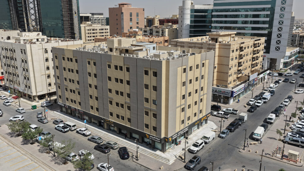 1-بلك مقام عليه عمارة – العليا