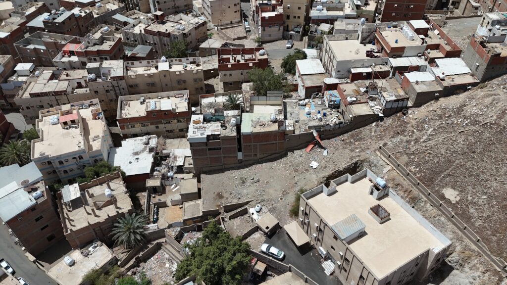 10-بيت سكني