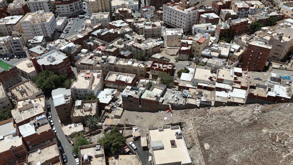 10-بيت سكني