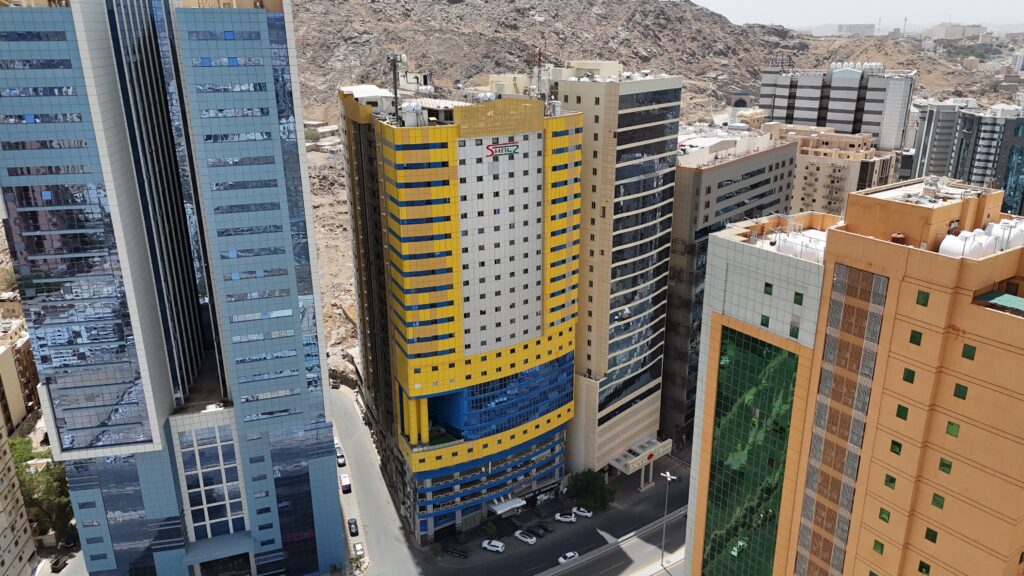 10- شقة سكنية بحي المعابدة