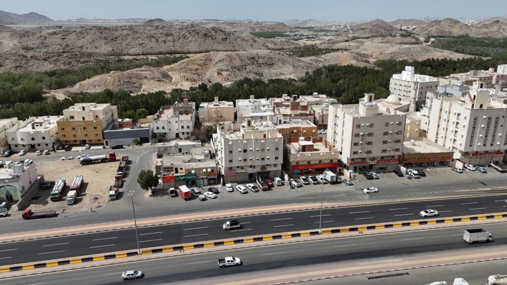 1-عمارة سكنية تجارية