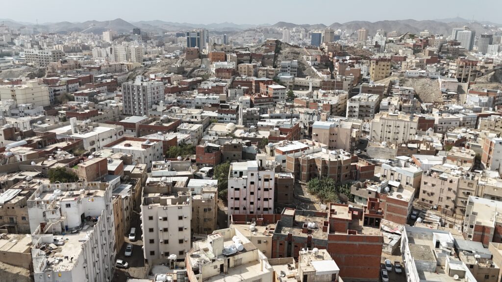 عمارة سكنية بحي الهنداوية بمساحة 245 م² في مدينة مكة المكرمة – العاصمة المقدسة