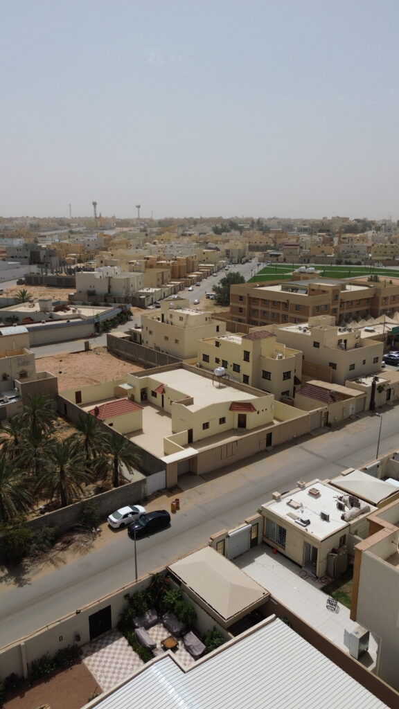 10-استراحة بحي البساتين الشرقي بمساحة 891 م² في مدينة بريدة