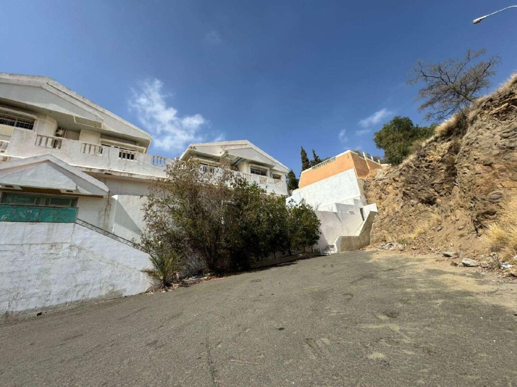 18-فيلا سكنية – السودة