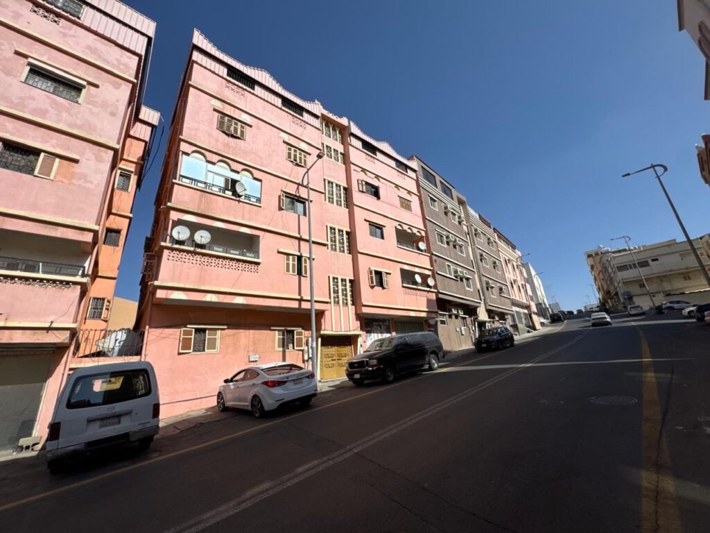 16-عمارة تجارية – اليمانية