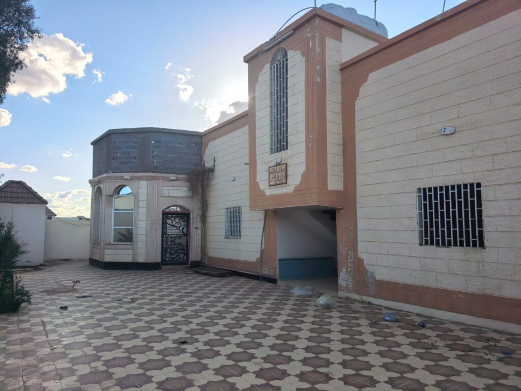 14-فيلا دور واحد بمساحة 720 م² في مدينة طبرجل