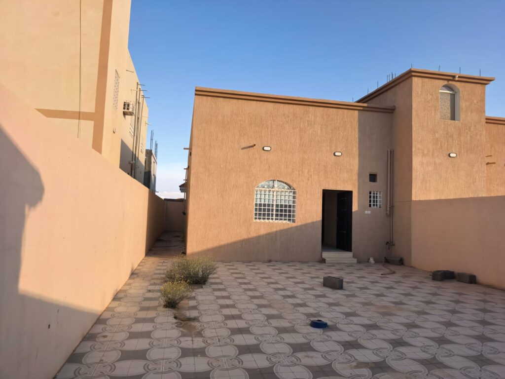13- فيلا سكنية بمساحة 600 م² في مدينة طبرجل