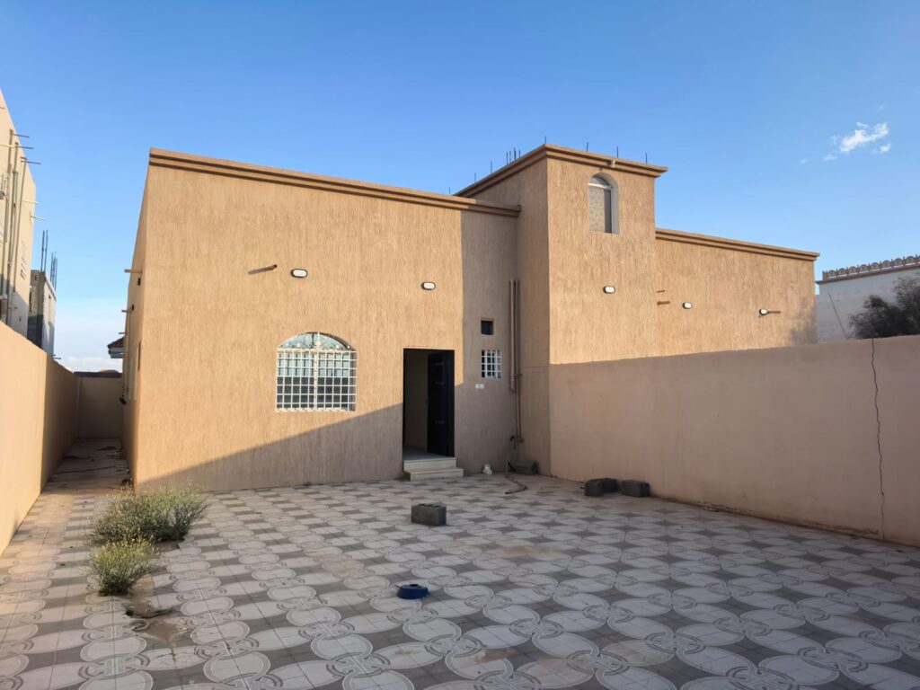 13- فيلا سكنية بمساحة 600 م² في مدينة طبرجل