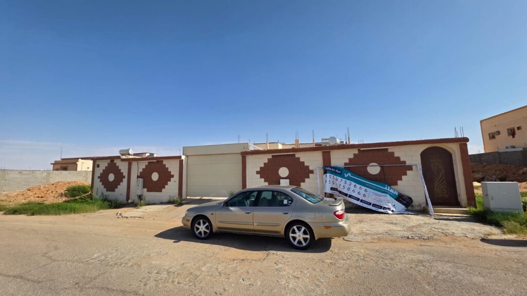 5-فيلا سكنية بمساحة 871.81 م² في مدينة سكاكا